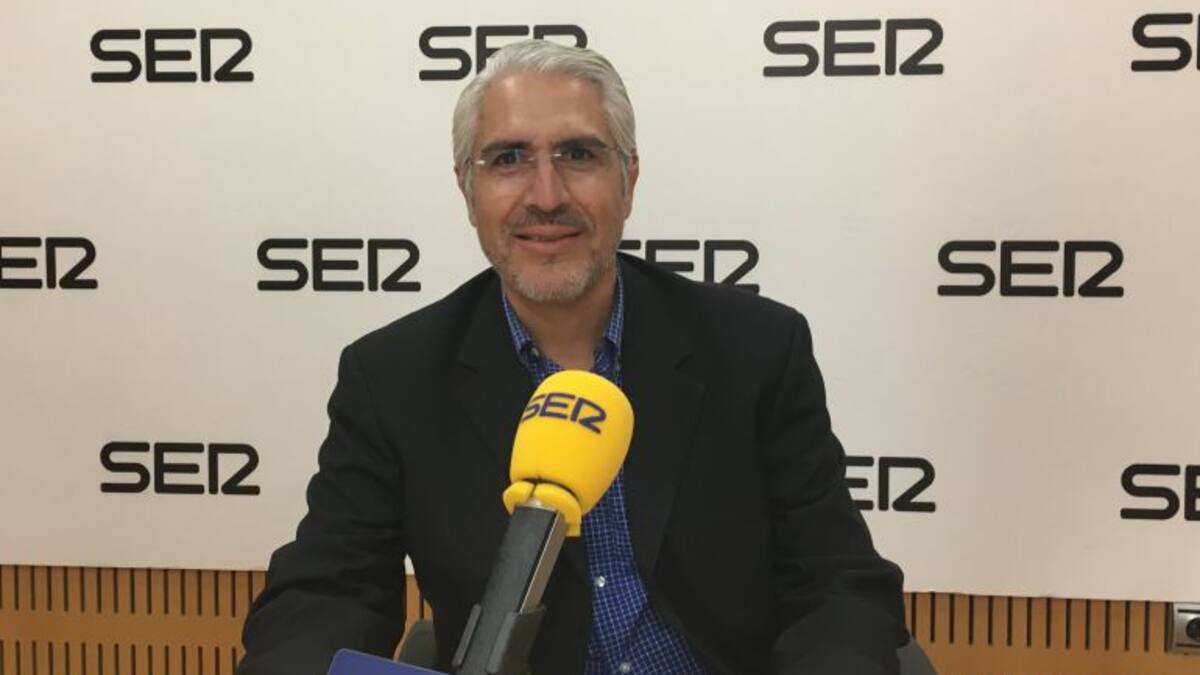 Mauricio: "Antepongamos la operatividad del Real Murcia a nuestros intereses personales"