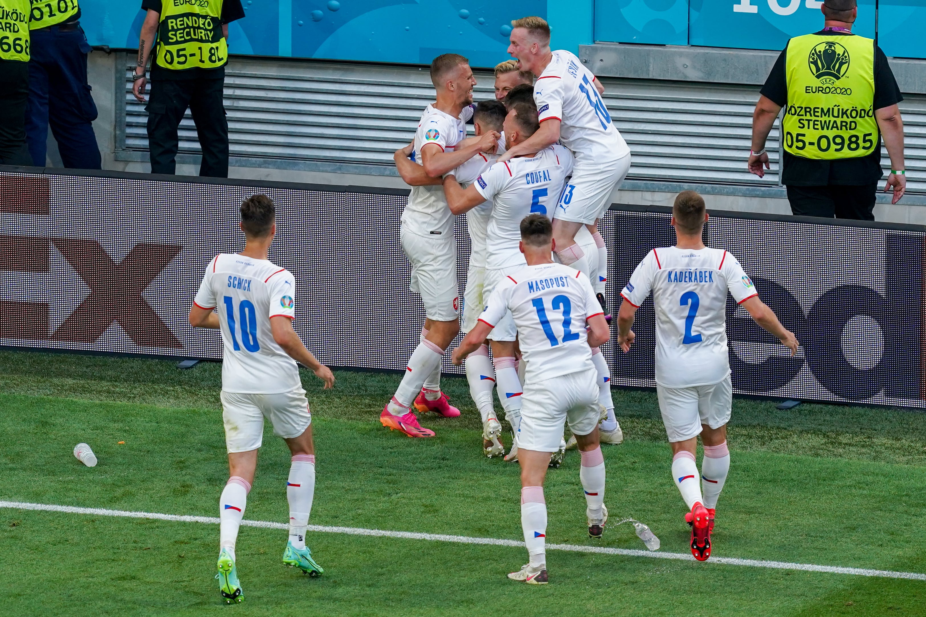 La República Checa celebrando un gol durante la Eurocopa