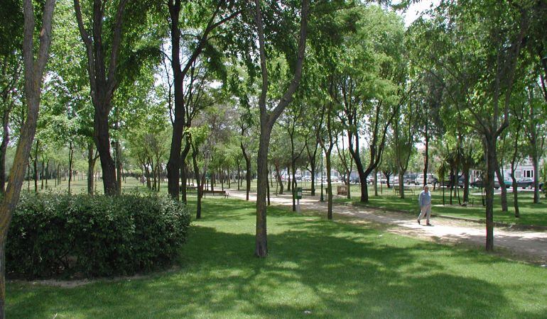 Piden un estudio para analizar el impacto medioambiental y en la salud de la incineradora de Valdemingómez en Perales del Río.