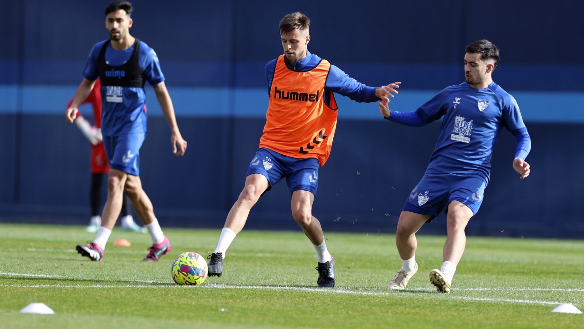 El Málaga volvió a entrenar este lunes, tras el encuentro de ayer frente al Albacete