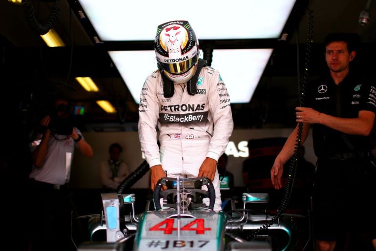 Hamilton (Mercedes) saldrá primero en el circuito de Hungría