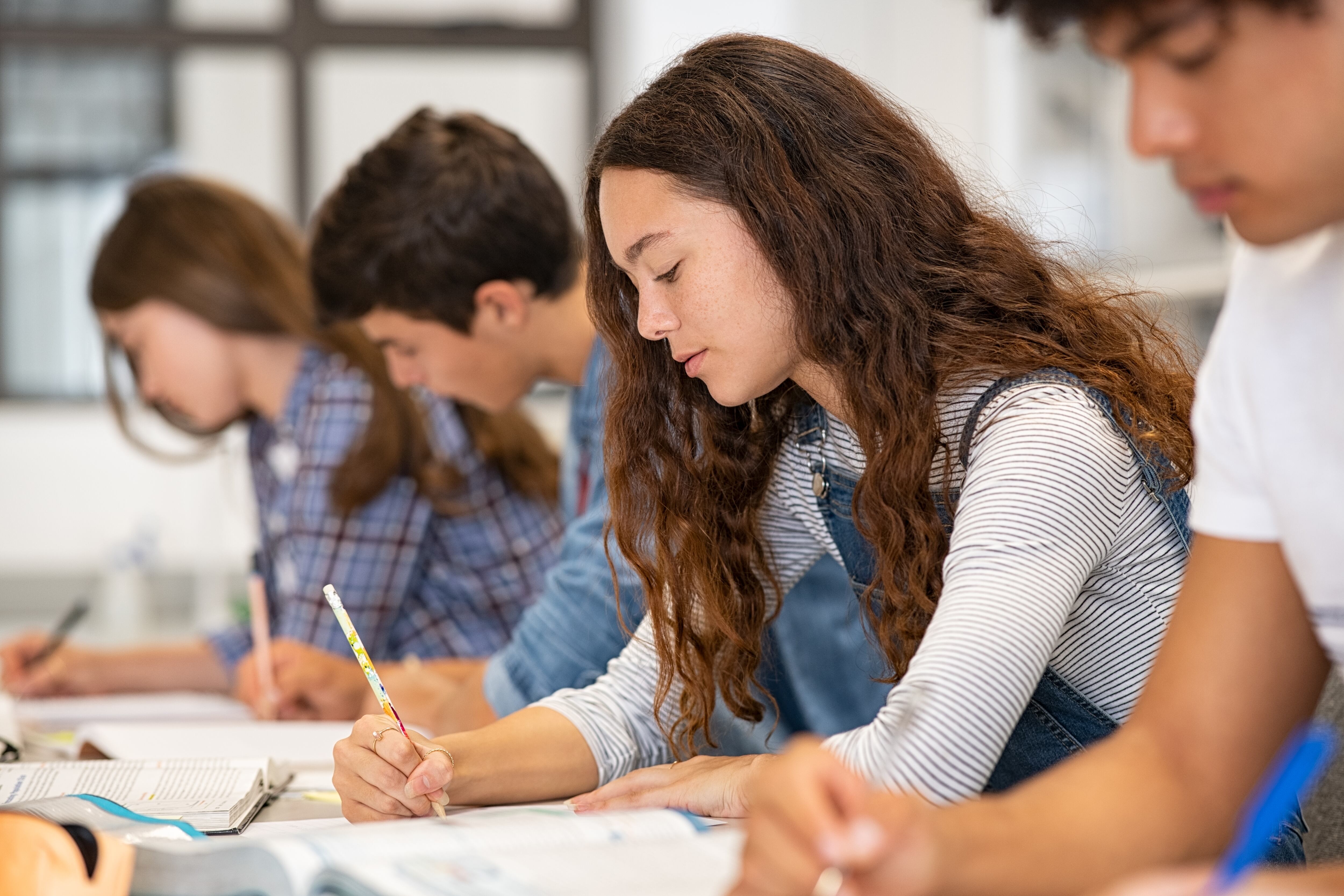 Educación y Sanidad quieren mejorar la atención en salud mental al alumnado