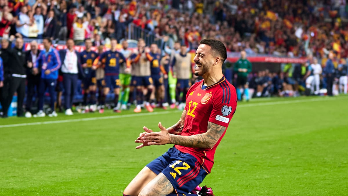 Joselu Mato, en 'El Larguero': "Estoy convencido de que el partido contra Escocia, de 10 veces, lo hubiésemos ganado nueve"