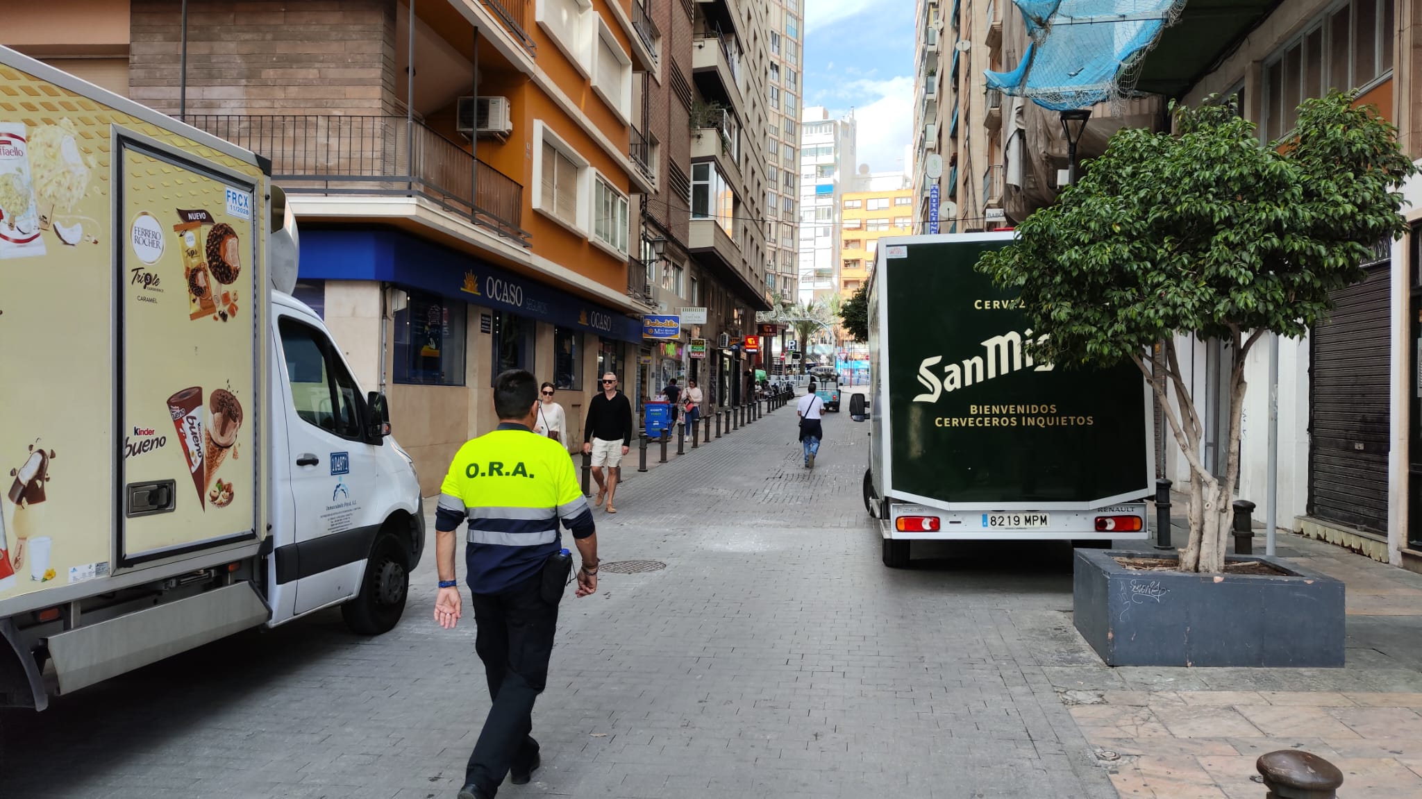 Revisor de la ORA en el centro de Alicante