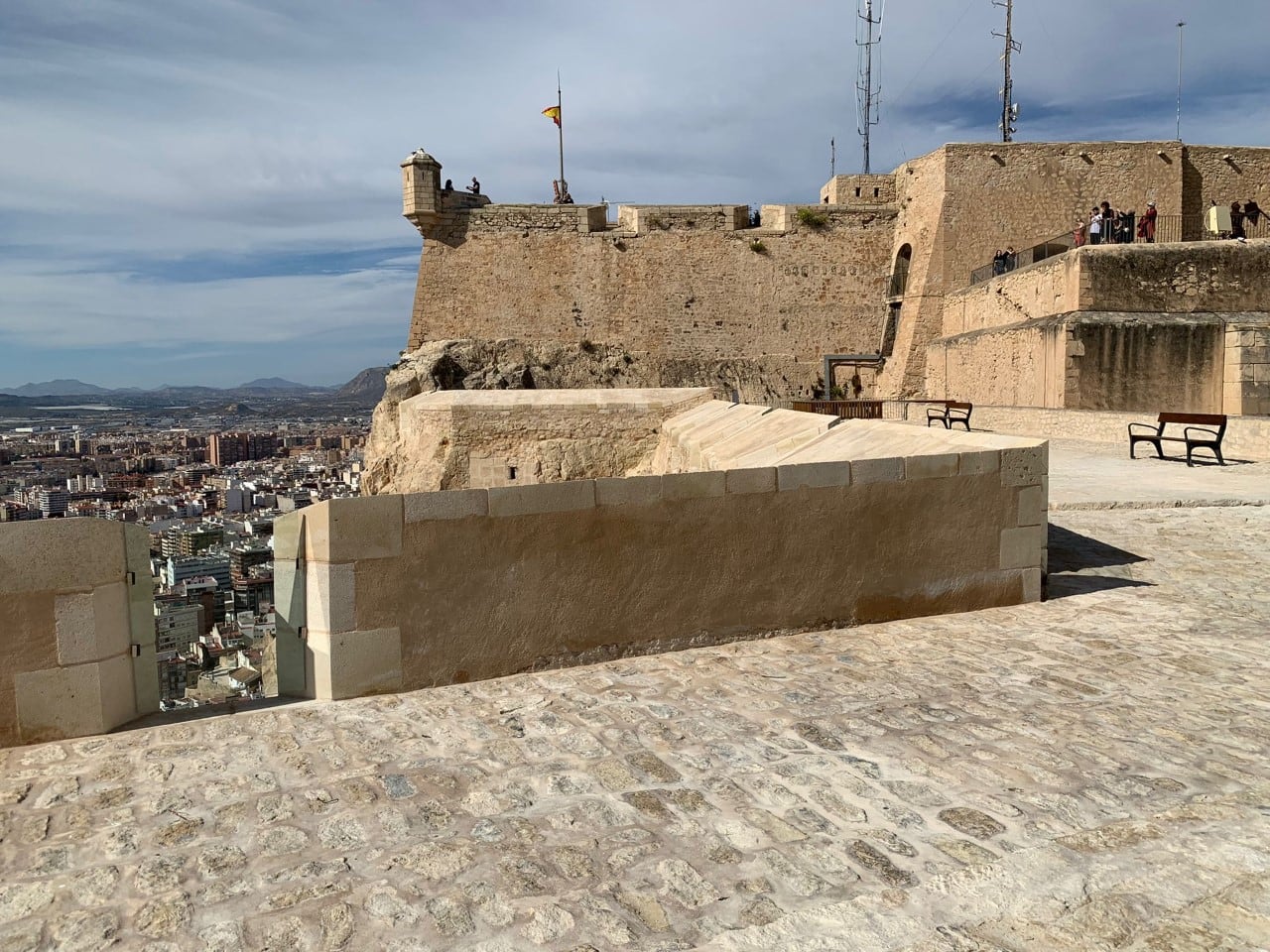 Baluarte de la Mina en el castillo de Santa Bárbara de Alicante