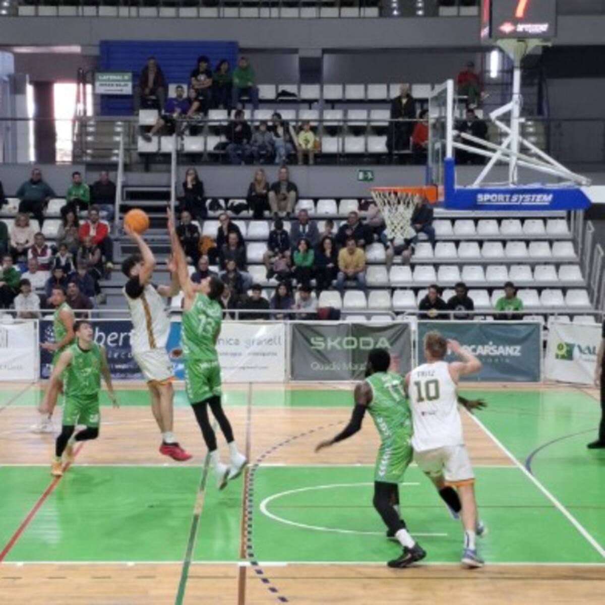 Héctor Figueroa: "Habrá que sacar la garra ante Castellón como con Gandía para conseguir la victoria"