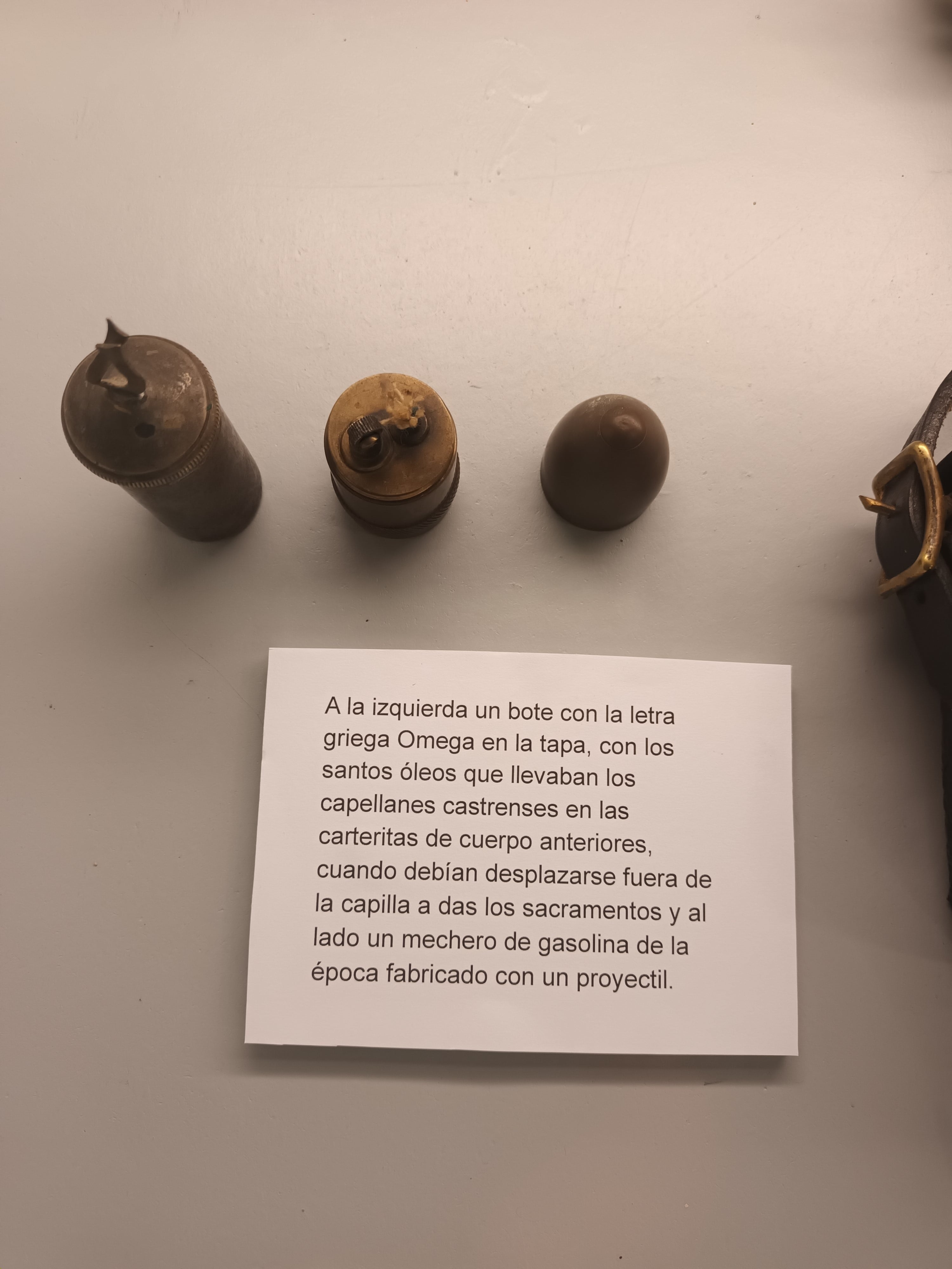 Objetos que se pueden ver en la exposición de Fidel Pagés cedidos por Luis Alfonso Arcarazo