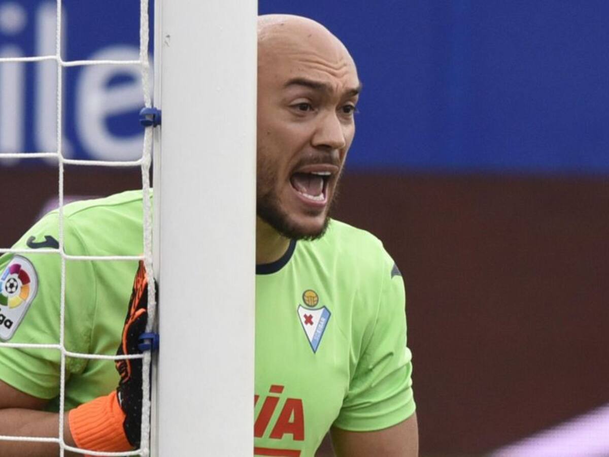 La renovación de Dmitrovic, una quimera para el Eibar