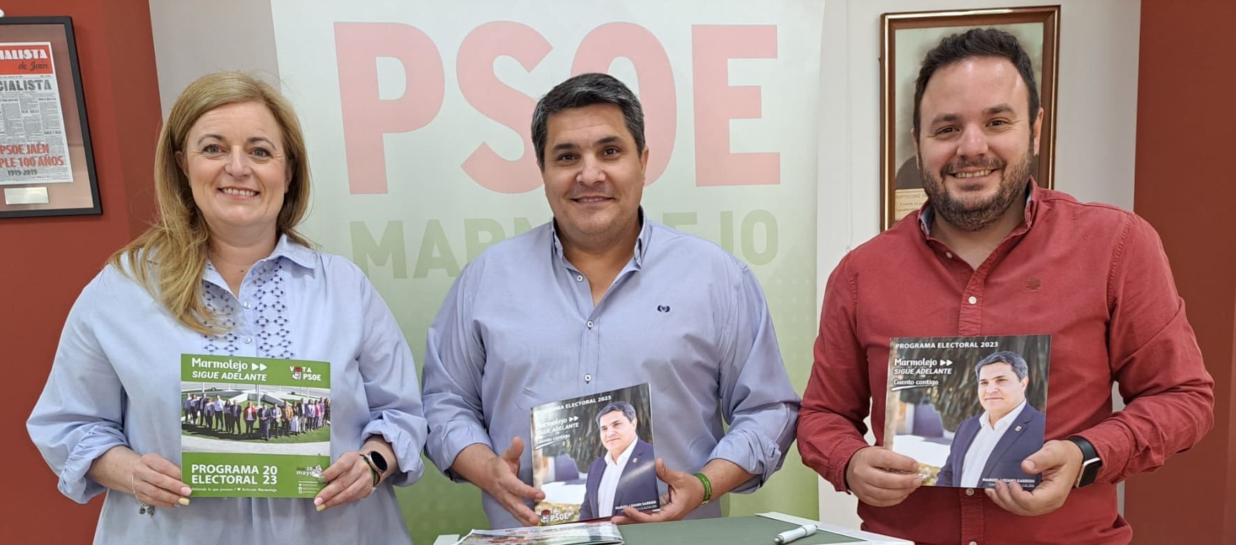 Pilar Lara, Manolo Lozano y Rafa Valdivia en la presentación del programa electoral.