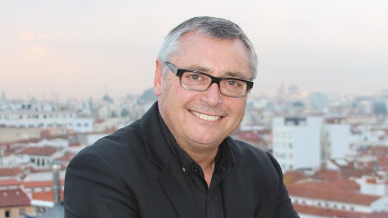 Michael Robinson en la terraza del edificio de la Cadena SER en una imagen de archivo.