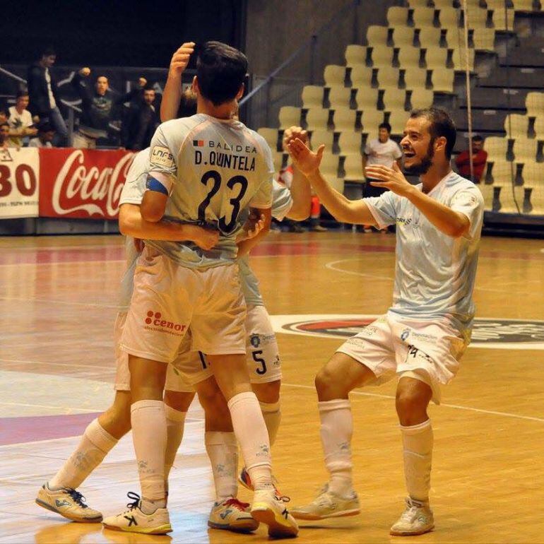 El Santiago a por la salvación