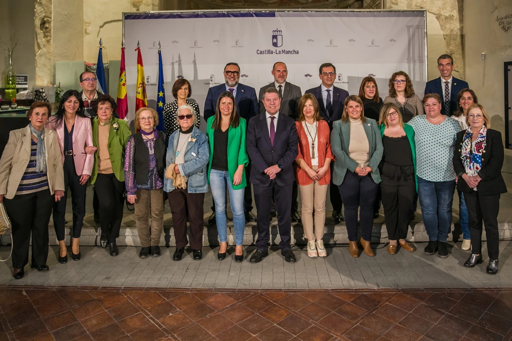 Presentación del centro de mayores y de alzheimer en Talavera de la Reina en el año 2023.