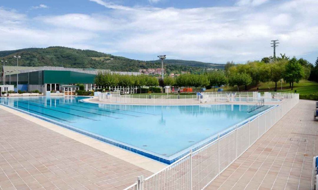 Piscinas de Artunduaga, en Basauri