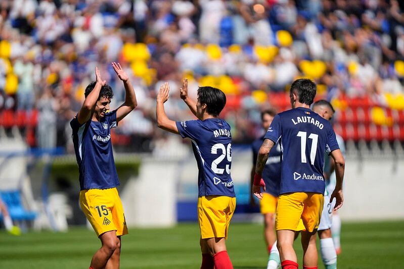 Els extrems Olabarrieta i Minsu van marcar els dos primers i van fer esclatar d'alegria l'estadi d'Encamp