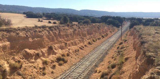 El servicio ferroviario se ha sustituido por una línea de autobús.