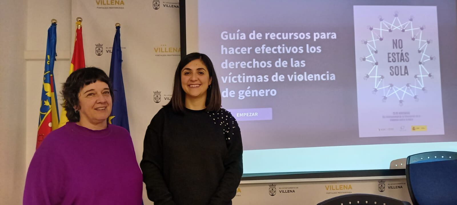 Alba Laserna, concejala de igualdad, y Mari Cruz Plá, agente de igualdad del Ayuntamiento de Villena