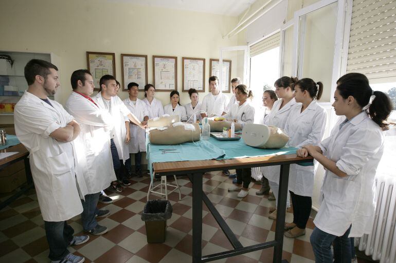 Alumnos de la Escuela de Enfermería de Palencia.