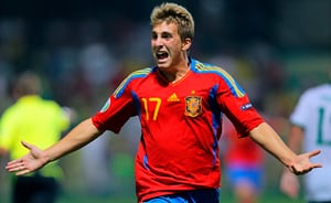 Gerard Deulofeu celebra tras marcar un gol durante la semifinal del Europeo sub-19, España vs Irlanda, disputado en el Chiajna, a 20 kms de Bucarest, Rumanía, el viernes, 29 de julio de 2011.