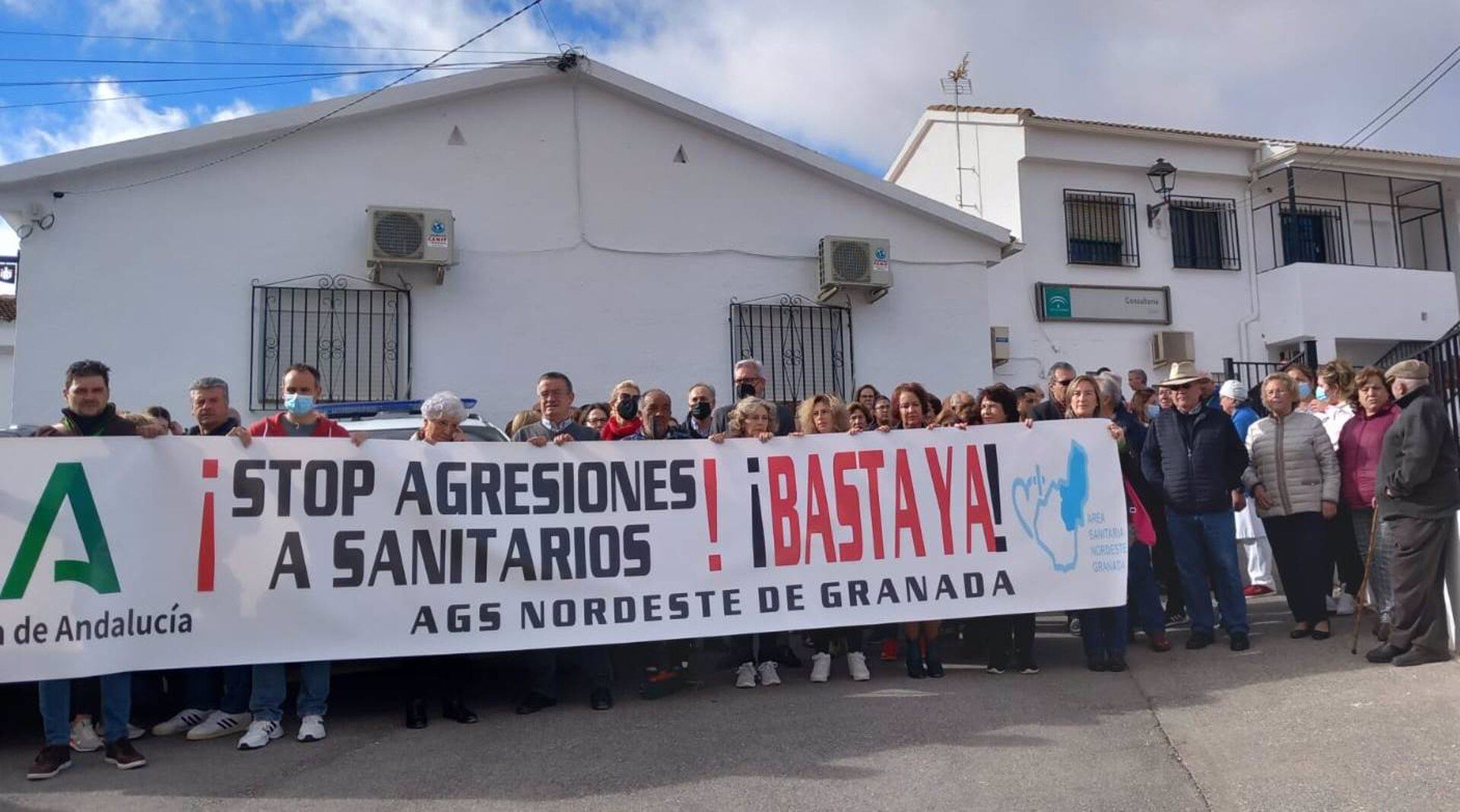 17/11/2022 Concentración contra una agresión en el centro de salud de Benalúa
POLITICA ANDALUCÍA ESPAÑA EUROPA GRANADA AUTONOMÍAS
CCOO
