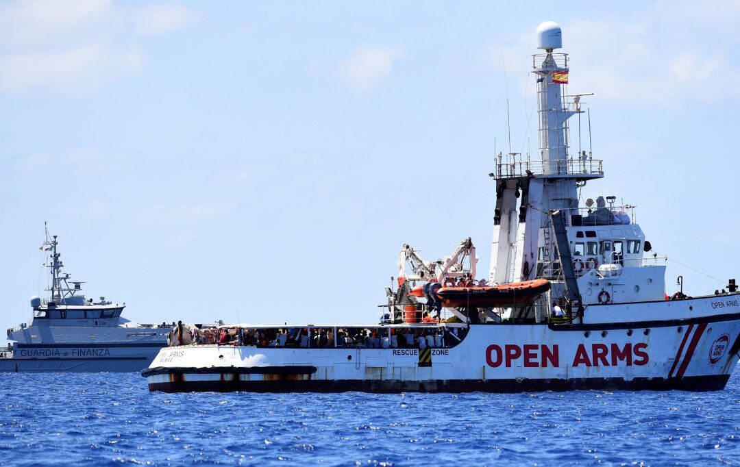 El barco de rescate español Open Arms.