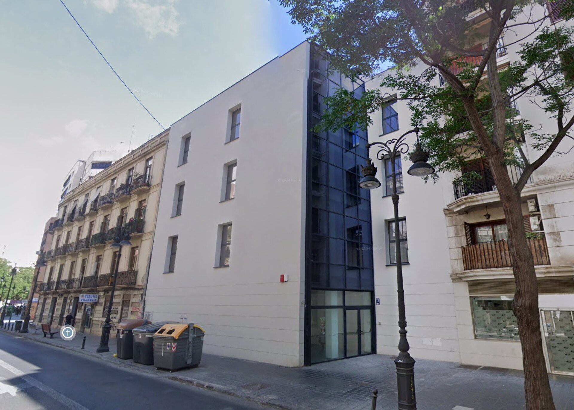 El Ayuntamiento de València habilitará un edificio de Guillem de Castro como centro de mayores y para atención a dependencia