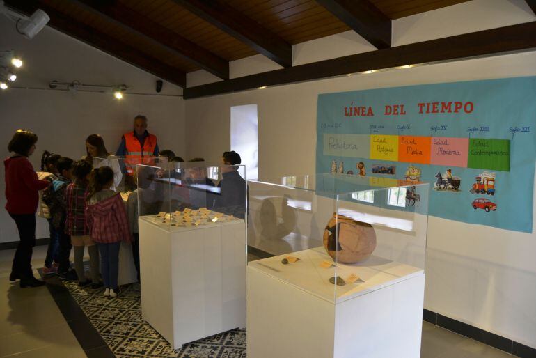 Visitas escolares al Centro de Interpretación de la Ruta Colombina de Pinos Puente(Granada)