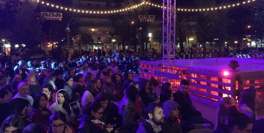 Poca afluència de públic al Cabaret.