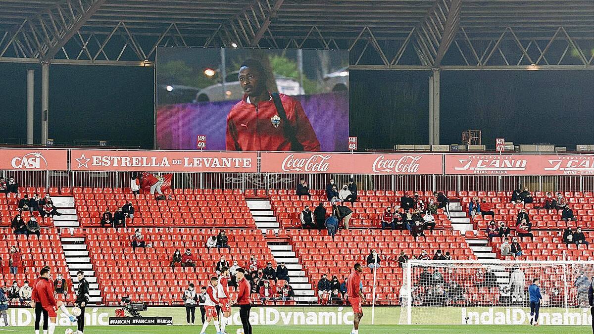 El Almería también juega sábado y domingo