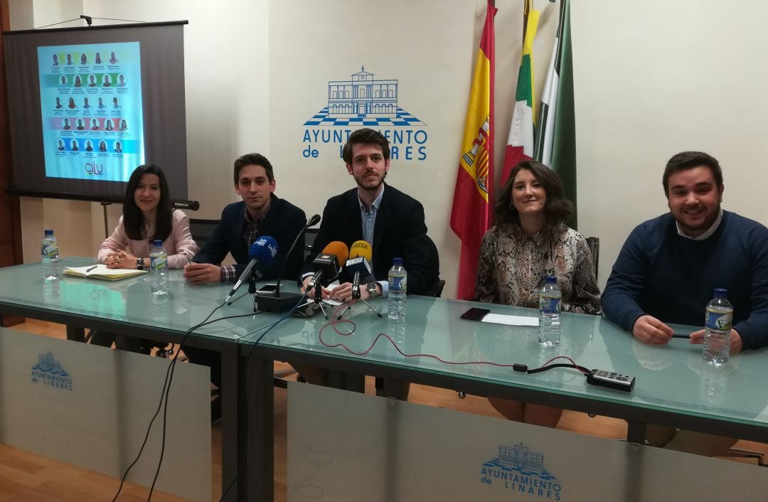 Presentación de la candidatura de Cilu Linares.