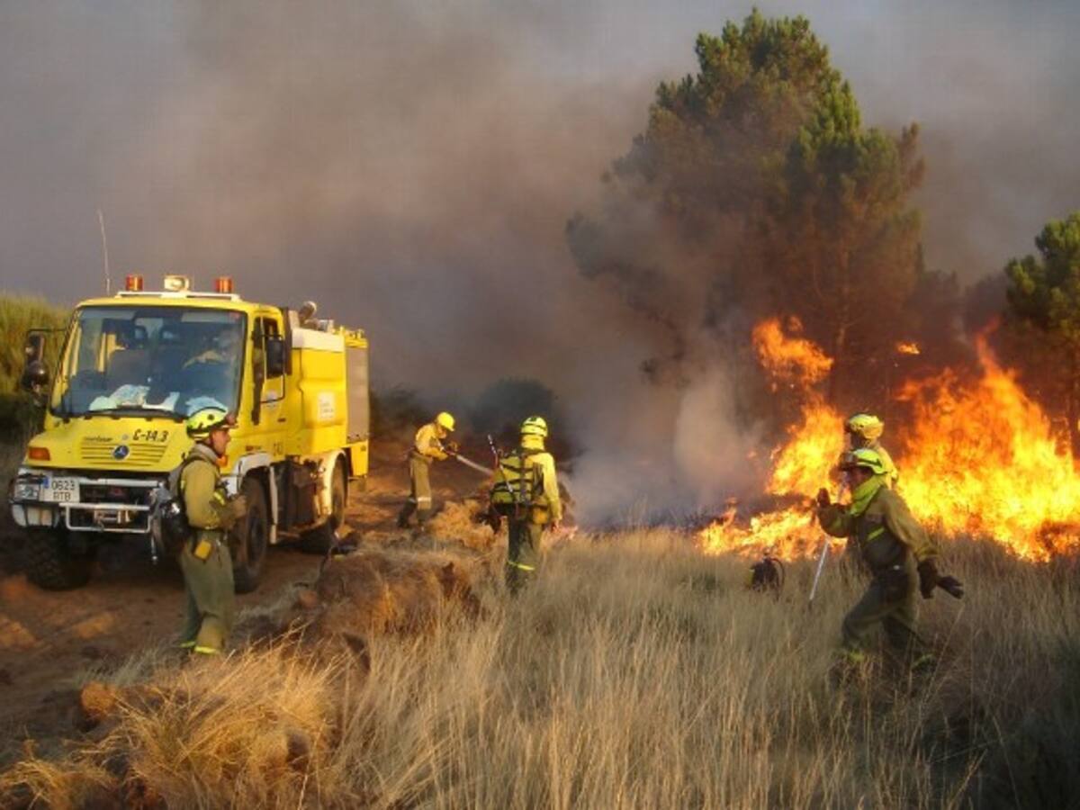 UGT denuncia el abandono del servicio público de extinción y prevención de incendios por parte de la Junta