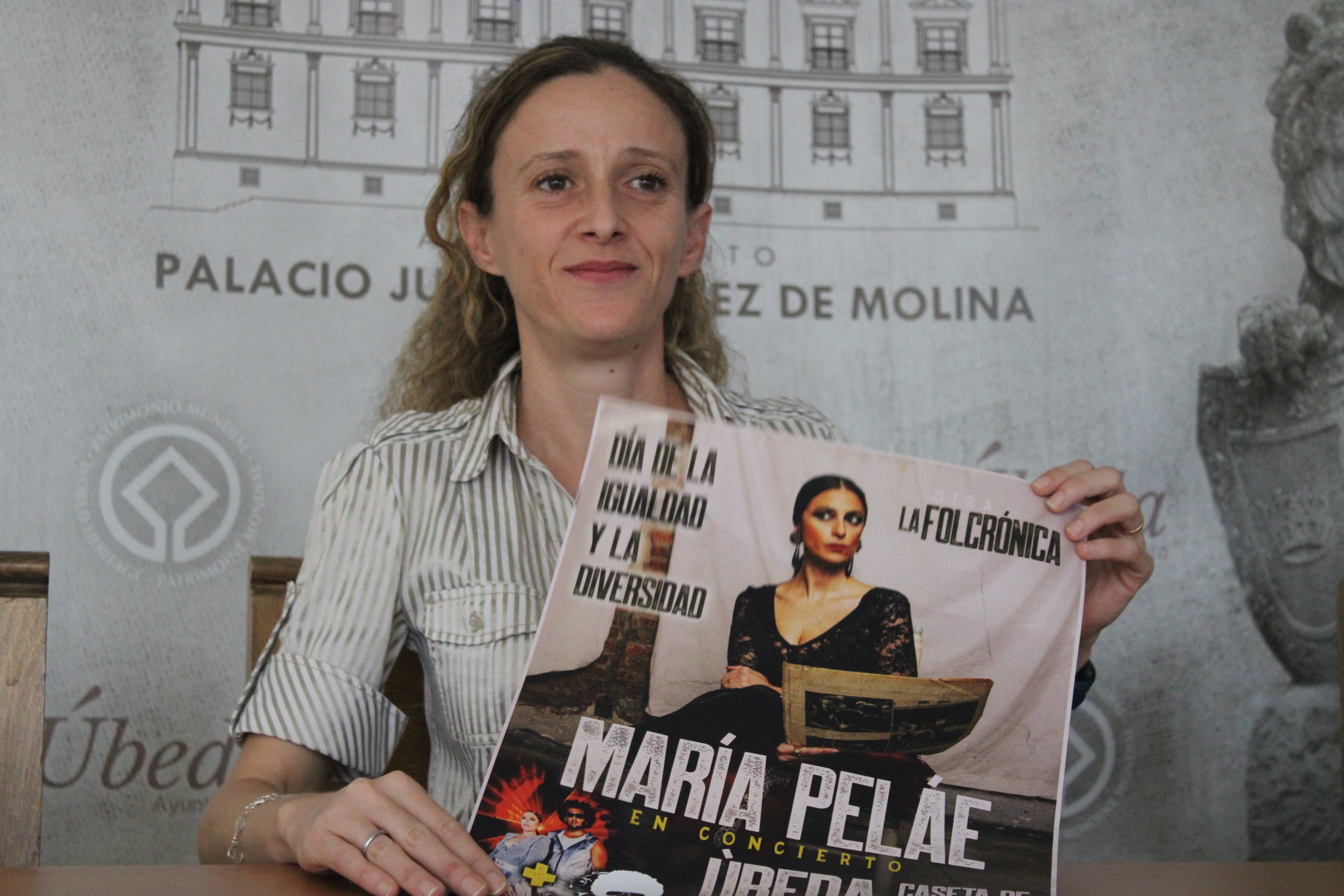 Presentación del concierto de María Peláe en Úbeda
