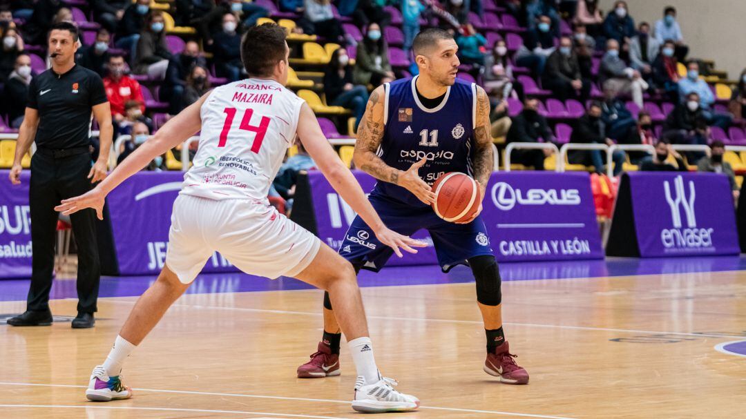 Nacho Martín analiza el partido frente a Coruña