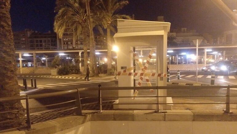 Imagen del ascensor de acceso al túnel de las grandes vías