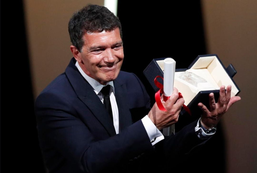 Antonio Banderas, tras recibir el premio a mejor actor en Cannes