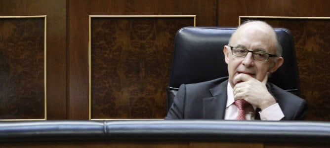 El ministro de Hacienda y Administraciones Públicas, Cristóbal Montoro, en el Congreso de los diputados