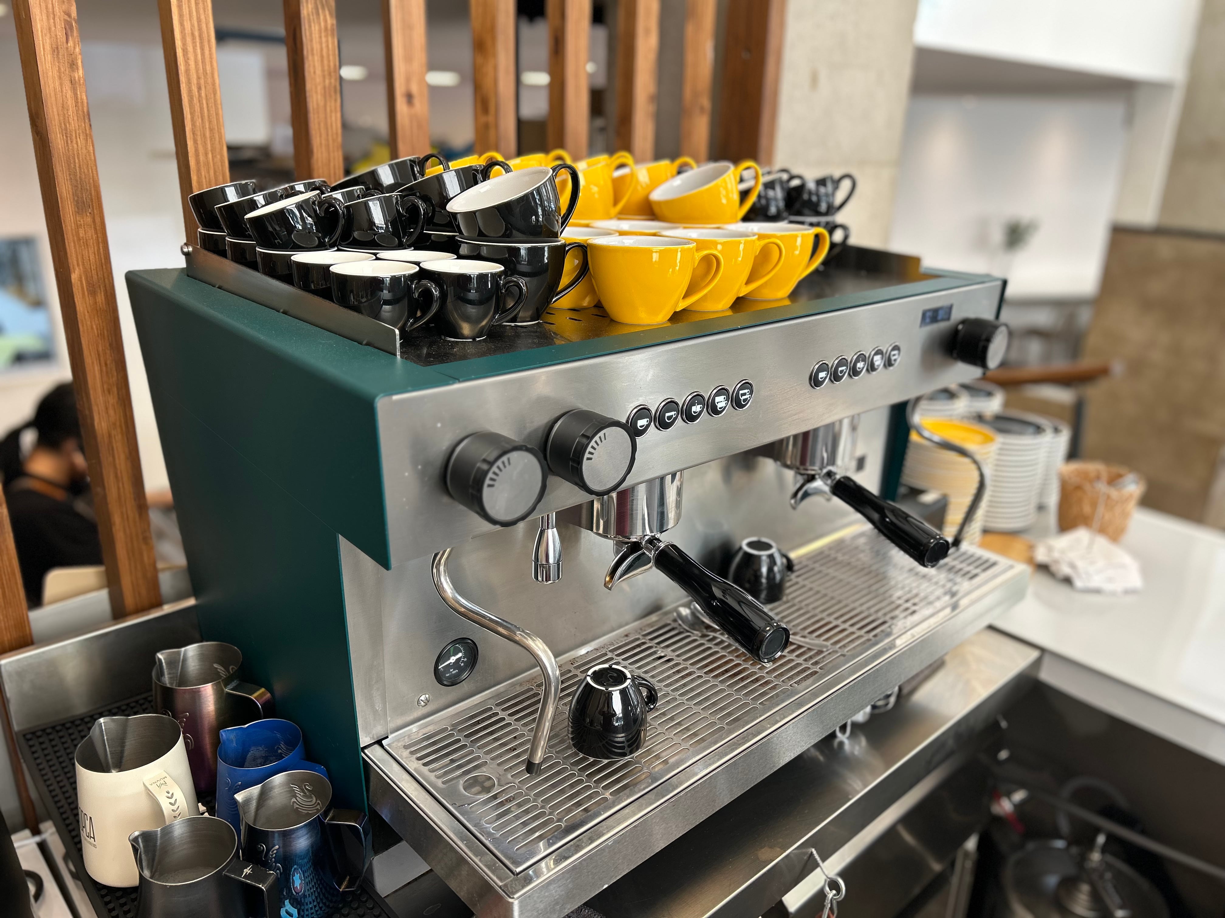 Cafetera en DROP. Fuente: Radio Xàtiva Cadena SER