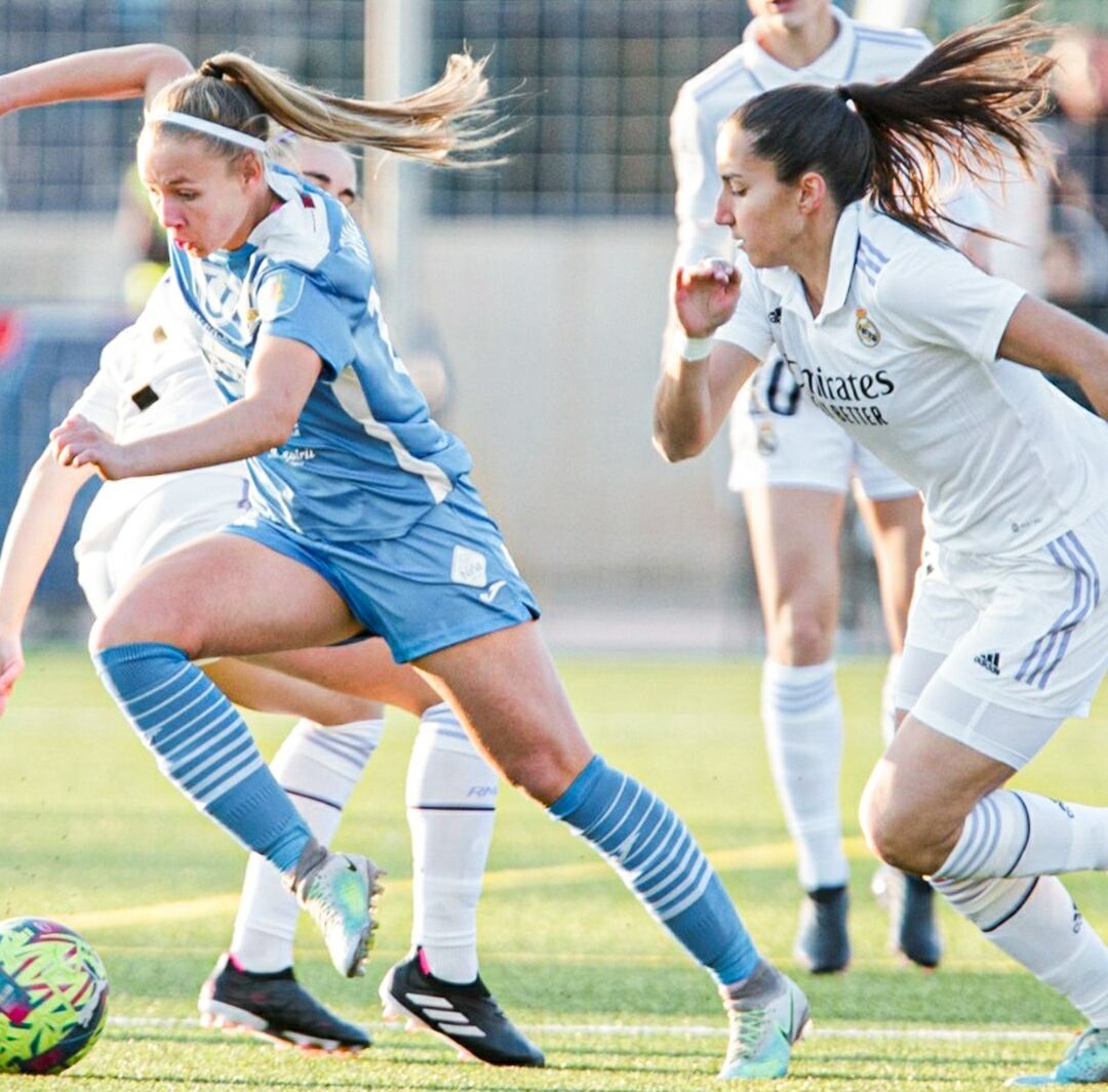 Fotografía del partido entre el Alhama ElPozo y el Real Madrid