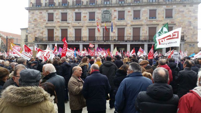 Aspecto de la Plaza de la Constitución durante la manifestación del 21 de marzo
