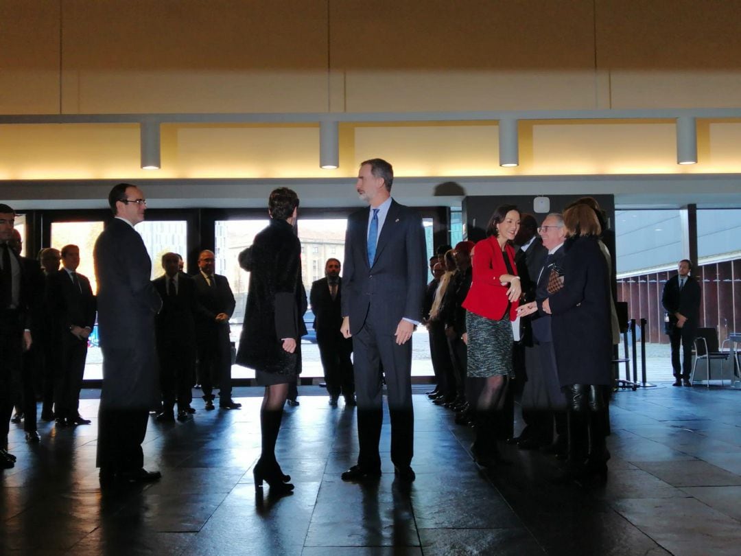 El Rey Felipe VI a su llegada a Baluarte.