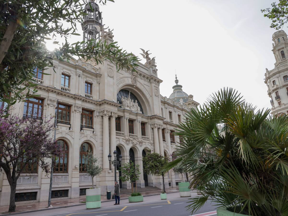 La Generalitat abre al público el Palacio de las Comunicaciones de València