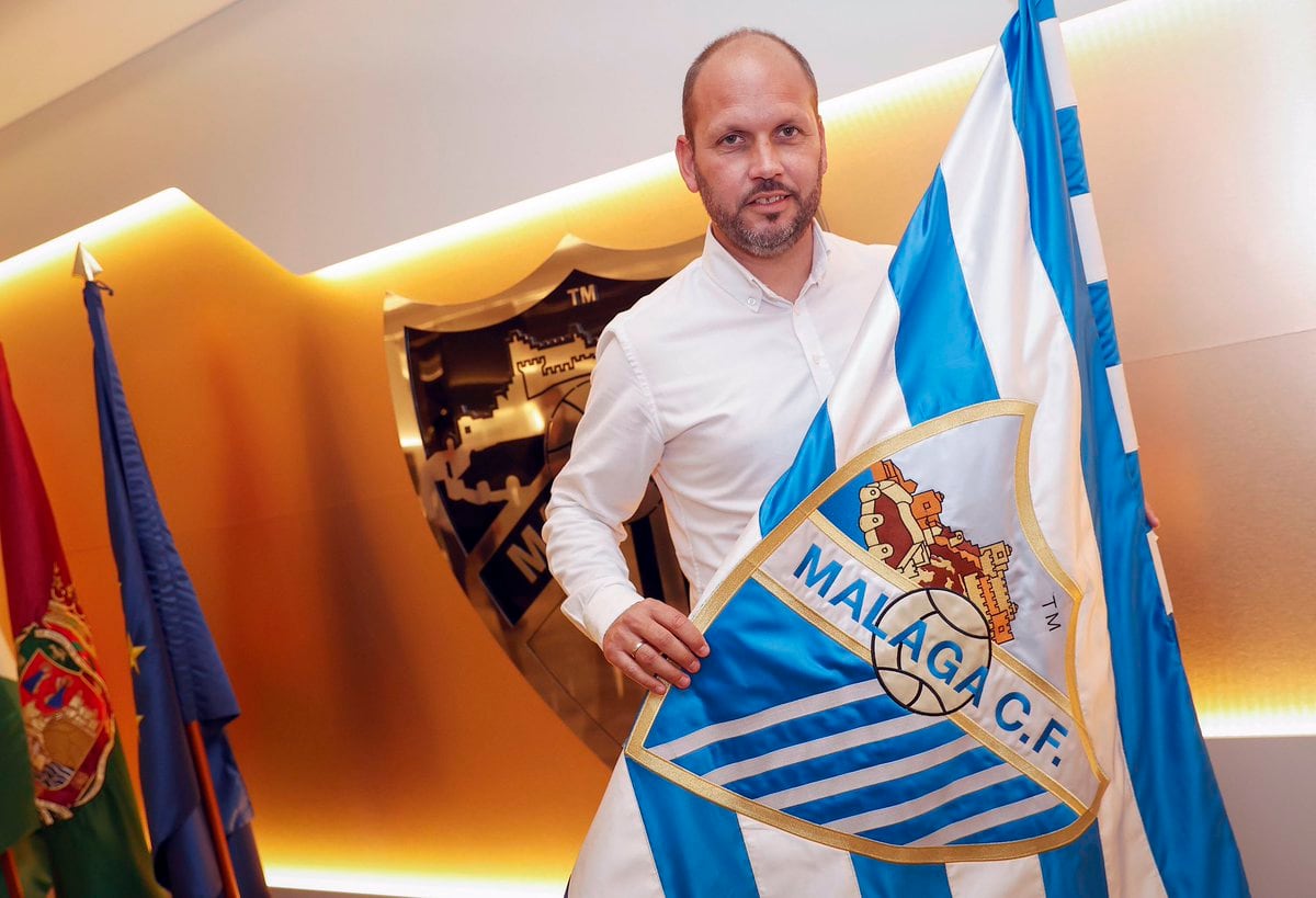 El entrenador José Alberto López llega a un acuerdo con el Málaga para cobrar el segundo año de contrato que le reclamaba