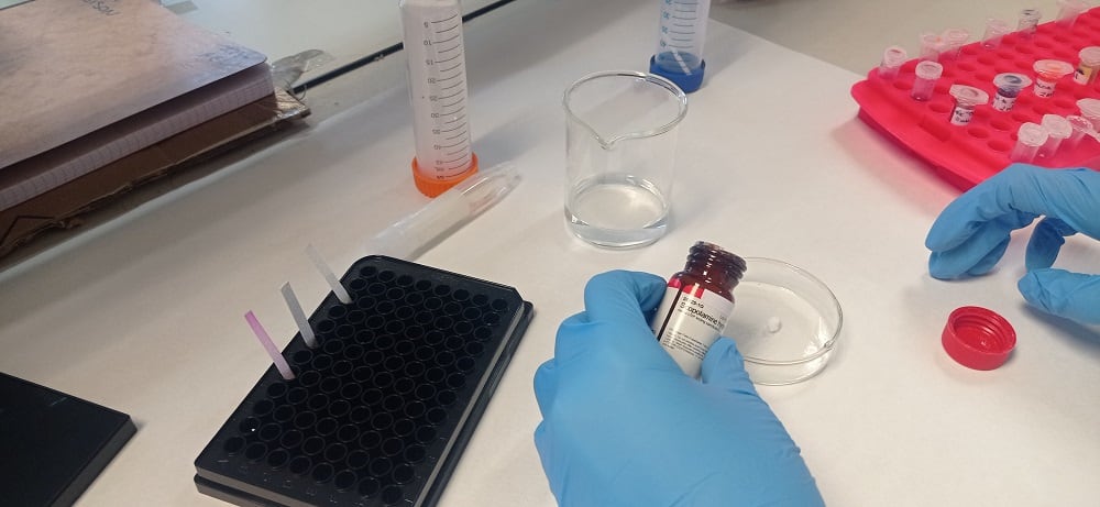 Prueba diseñada por UPV para detectar burundanga y otras drogas en la bebida y la saliva