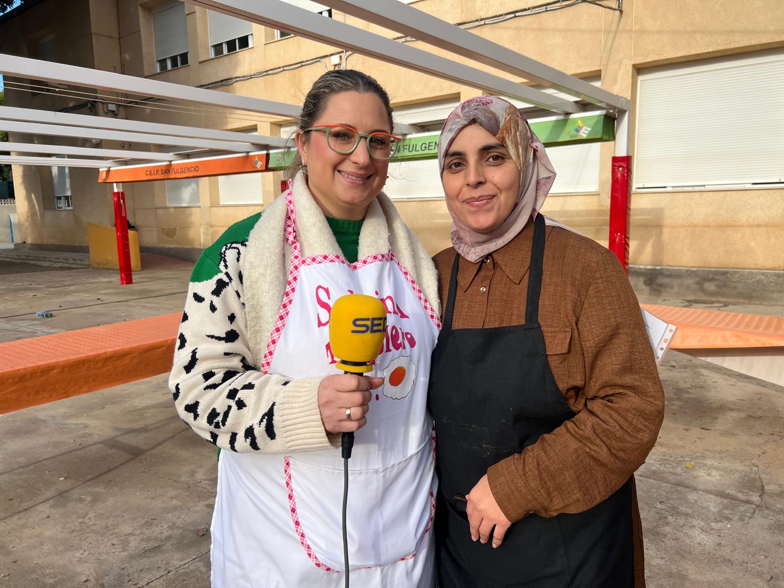 El colegio San Fulgencio lleva las “pelotas” de Pozo Estrecho a una tradición inclusiva para todos