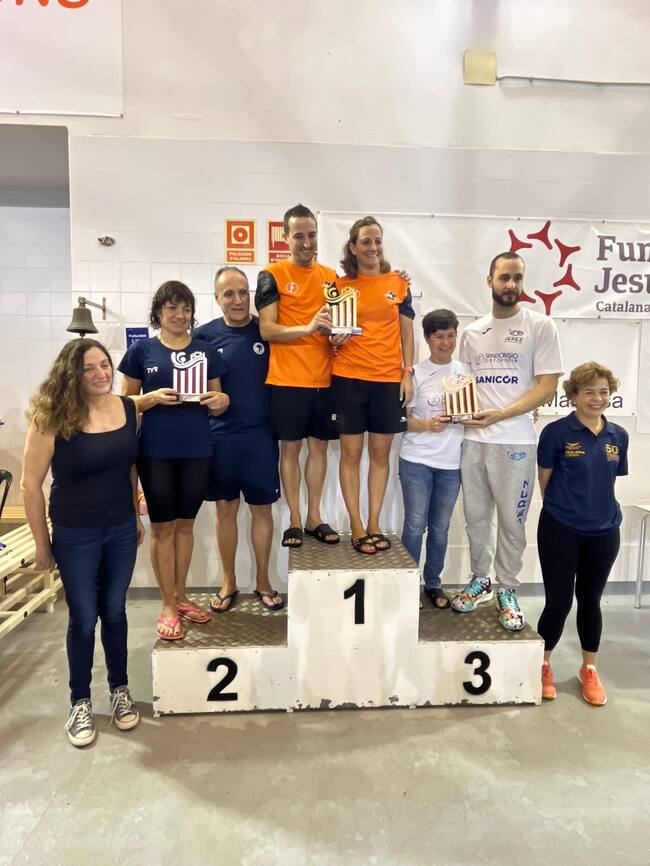 Nadadores del Jerez Natación Máster
