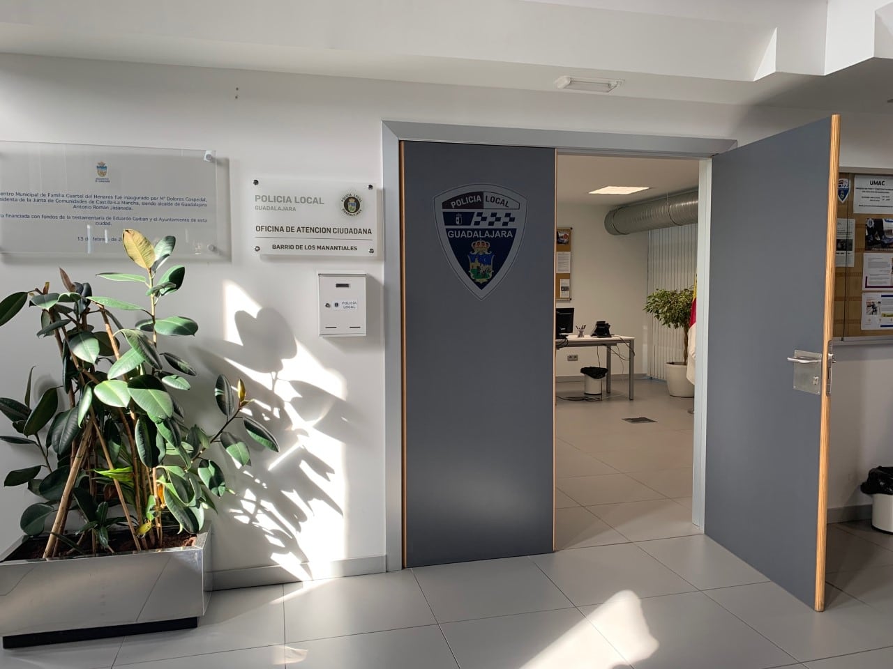 Oficina Policía Local en Los Manantiales