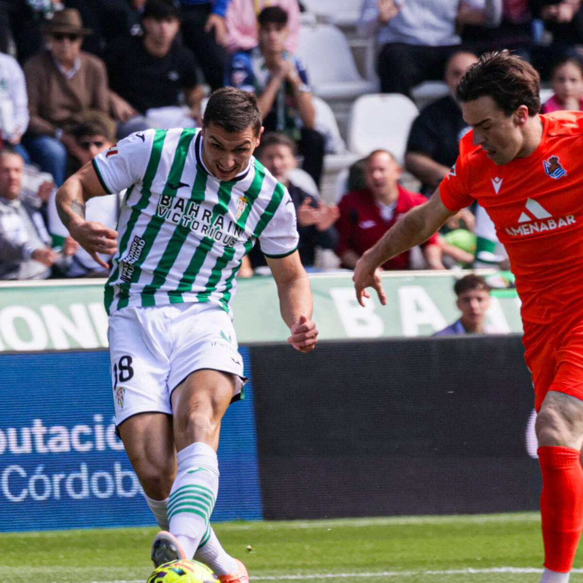 El Córdoba sigue en caída libre y suma su quinta derrota consecutiva (0-2)