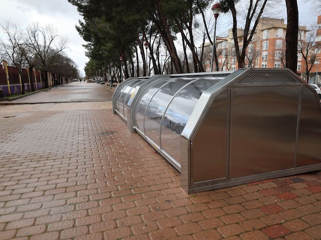 Aparcabicis en la Avenida de los Institutos / FOTO: AYTO ALCAZAR