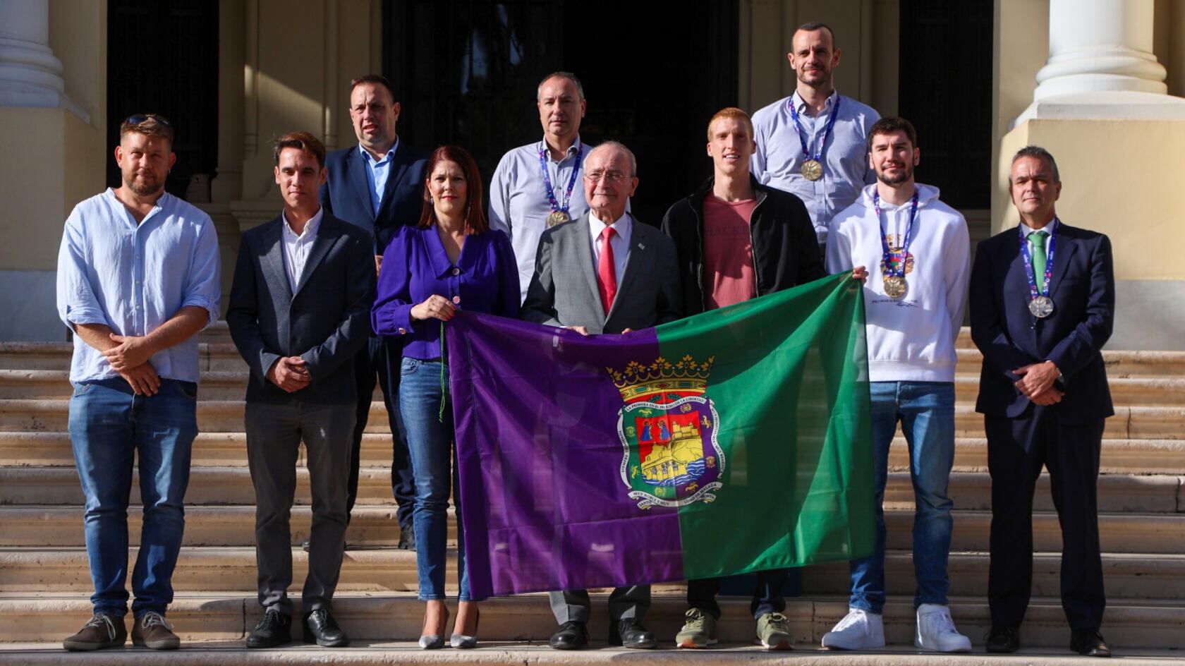 El Alcalde Francisco de la Torre recibió a los Campeones de Europa con la Selección Española de baloncesto