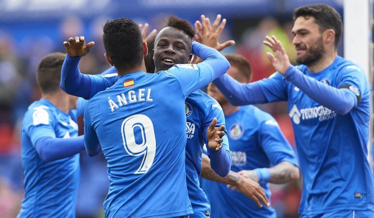 Los jugadores azulones celebran el gol ante el Girona F.C. en la pasada jornada. 