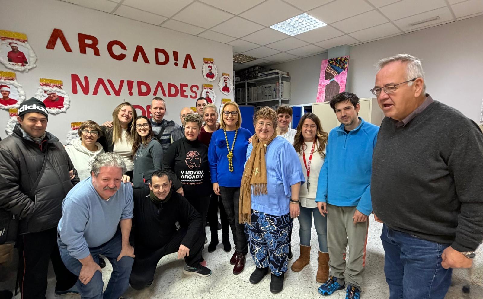 Profesionales y usuarios del centro Iberis